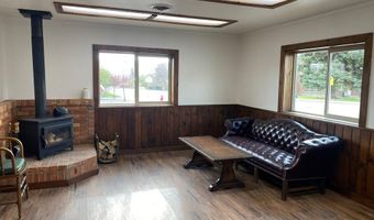 730 Main Ave, Challis, ID 83226