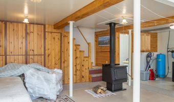 19948 W Glenn Hwy, Chickaloon, AK 99674