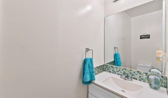 4 DEERFIELD Ct, Bordentown, NJ 08505