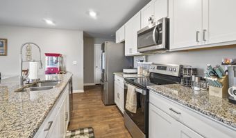 798 Woodland Farms Cir, Aynor, SC 29511