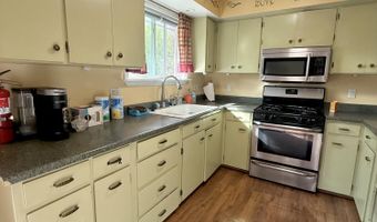 13322 Diggins Dr, Anchorage, AK 99515