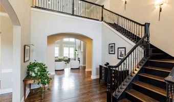 904 NW Oxford Gate, Bentonville, AR 72712