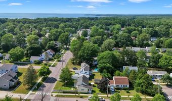 1688 North Ave, Burlington, VT 05408