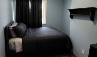 74 James St, Amsterdam, NY 12010