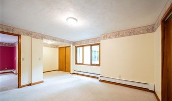 85 Indian Trl, Glocester, RI 02814