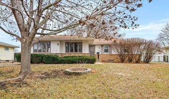 1105 SE Bel Aire Rd, Ankeny, IA 50021