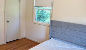 5628 ALTA VISTA Rd, Bethesda, MD 20817