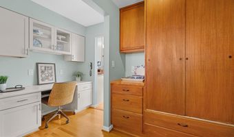 3716 KRYSIA Ct, Annandale, VA 22003