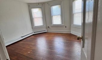 11 Baker St, Andover, NJ 07801