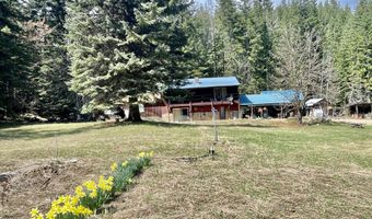 1728 Dry Creek Rd, Clark Fork, ID 83811