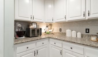 6263 Old River Rd, Baker, FL 32531