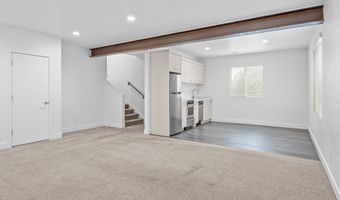 1046 W ALBION Mdw, Bluffdale, UT 84065
