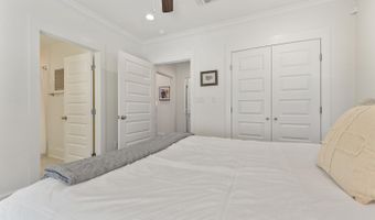 354 Main St, Bay St. Louis, MS 39520
