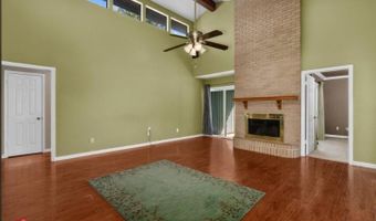 107 S Parkridge Dr, Benton, LA 71006