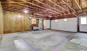 10574 88th Ave, Allendale, MI 49401