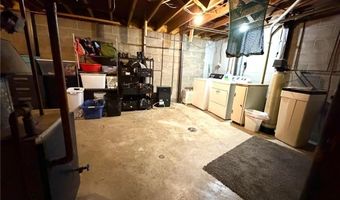 613 Pennsylvania Ave, Adrian, MN 56110