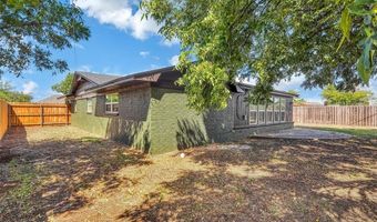 2404 N Robin St, Altus, OK 73521