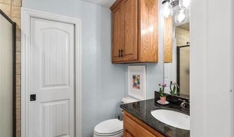 828 Sunset Ct, Ardmore, OK 73401