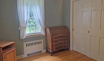 72 Green Mdw, Brattleboro, VT 05301