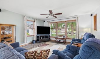 792 King Ridge Dr, Ashland, OH 44805