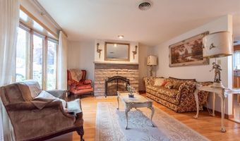 1 Rose Hill Dr, Johnston, RI 02919