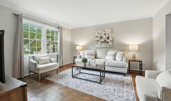 3233 VISCOUNT Ct, Annandale, VA 22003