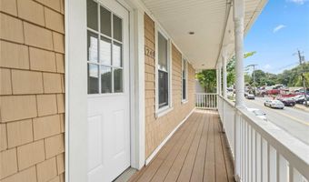 1251 Mendon Rd, Cumberland, RI 02864