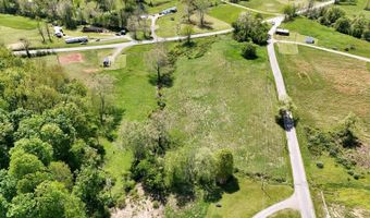 7457 Chase Rd, Albany, OH 45710