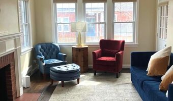 626 S IRVING St, Arlington, VA 22204