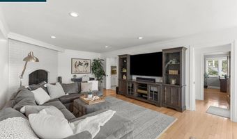136 Tracy Ln, Alamo, CA 94507