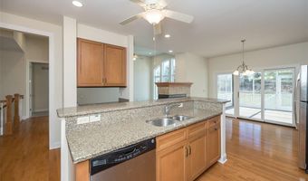 719 Clayton Corners Dr, Ballwin, MO 63011