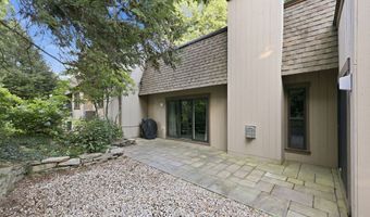 147 Mallard Dr 147, Avon, CT 06001