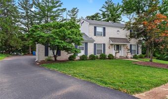 954 Chartrand Dr, Ballwin, MO 63011