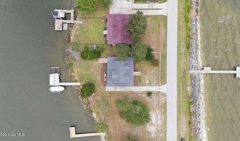 3736 Janiero Rd, Arapahoe, NC 28510