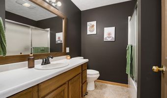 1077 Sun Valley Ln, Allegan, MI 49010