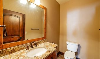 8 Funny Bird Ln, Buffalo, WY 82834