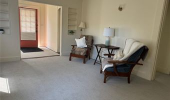 44 Crest St, Middletown, RI 02842