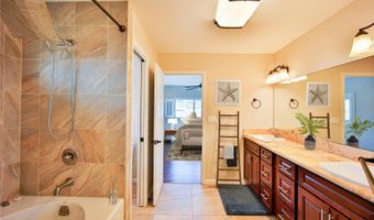 45-521 Halekou Rd B, Kaneohe, HI 96744
