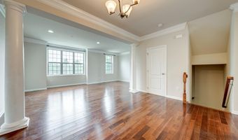 22635 NORWALK Sq, Ashburn, VA 20148