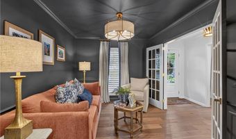 819 E UNIVERSITY Dr, Auburn, AL 36830