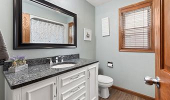 1501 BEDFORD Ln, Appleton, WI 54915