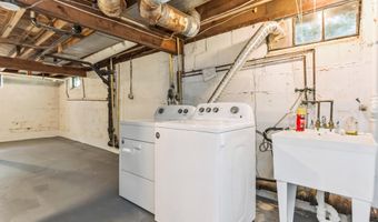 221 WESTWOOD Rd, Annapolis, MD 21401