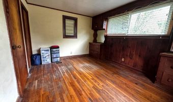 118 Foster Dr, Bennington, VT 05201
