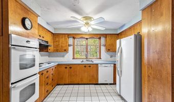 101 Cobble Hill Rd, Lincoln, RI 02865