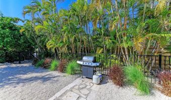 115 LOS CEDROS Dr, Anna Maria, FL 34216