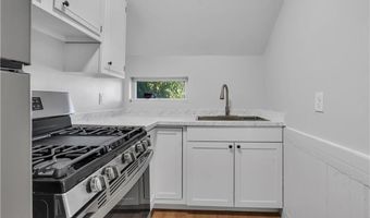 415 Broad St 2, Cumberland, RI 02864