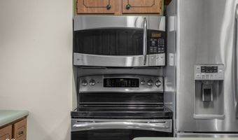 6141 Madison Ave, Indianapolis, IN 46227