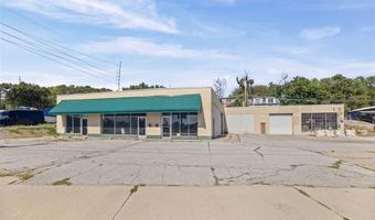 1300 E Broadway, Alton, IL 62002