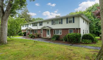 22 College St APT 3, Clinton, CT 06413