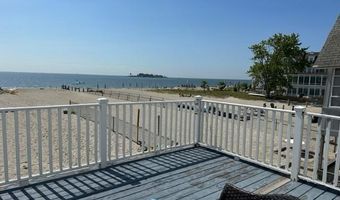 855 E Broadway, Milford, CT 06460